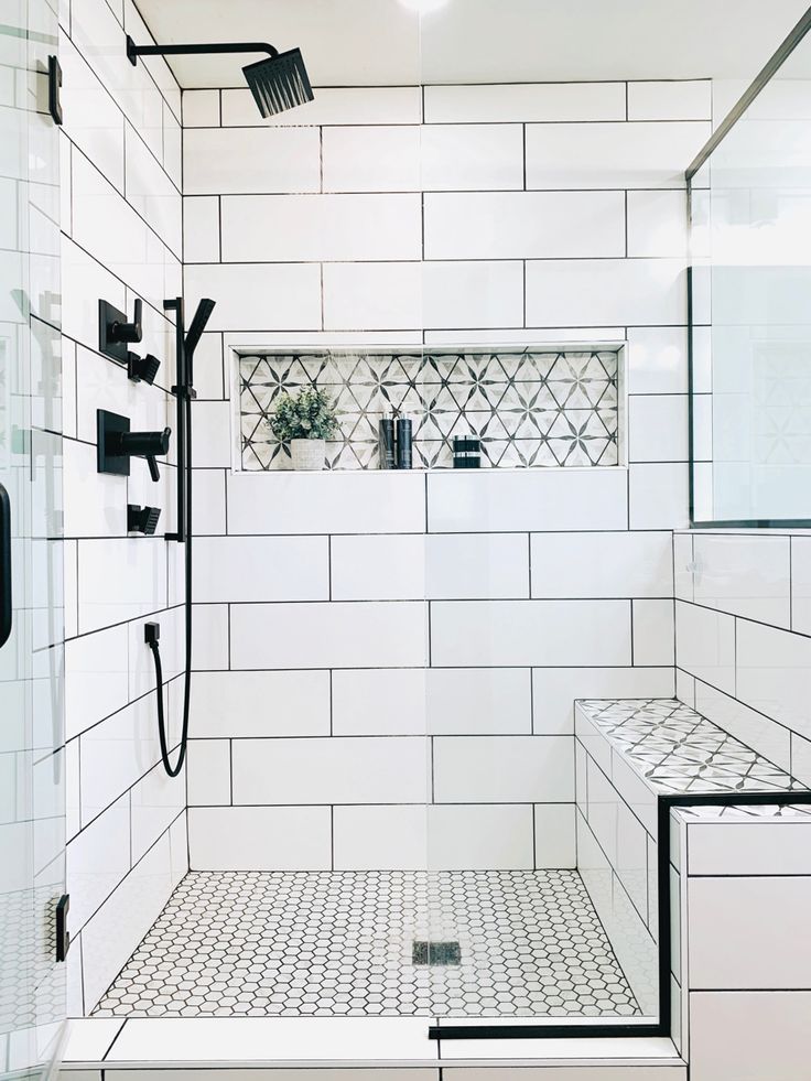 bathroom design ideas small Shower Tile Shelves, Shower Pocket Shelf, Shower Tile Bench, Walk In Shower With Niche, Shower Tile Floor Ideas Master Bath, 4x5 Shower With Bench, Bench Shower Ideas, Shower Bench Ideas Built Ins Tile, Tiled Shower Shelf