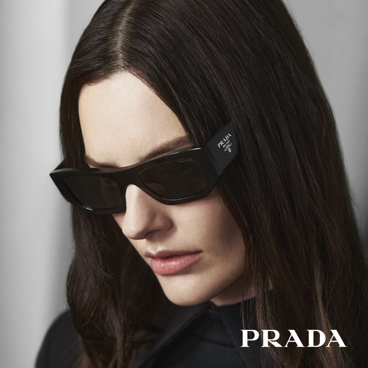 Prada Sunglasses Aesthetic, Aesthetic Face, Sunglasses Aesthetic, Aesthetic Accessories, Cool Girl Style, Winter 23, Prada Eyewear, Prada Sunglasses, Prada Men