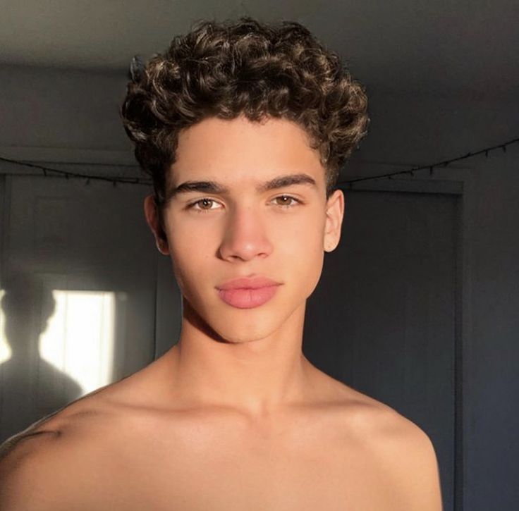 Pin by Angelmck on Bbjoy in 2022 | Beautiful boys, Boys, Beautiful Mixed Guys With Curly Hair, Light Skin Boys With Curly Hair, Famous Skin Care Products, Men Skin Care Products, Brown Skin Boys, Skin Care Products List, Skin Care Products For Acne, Attractive Light Skin Men, Guys With Green Eyes