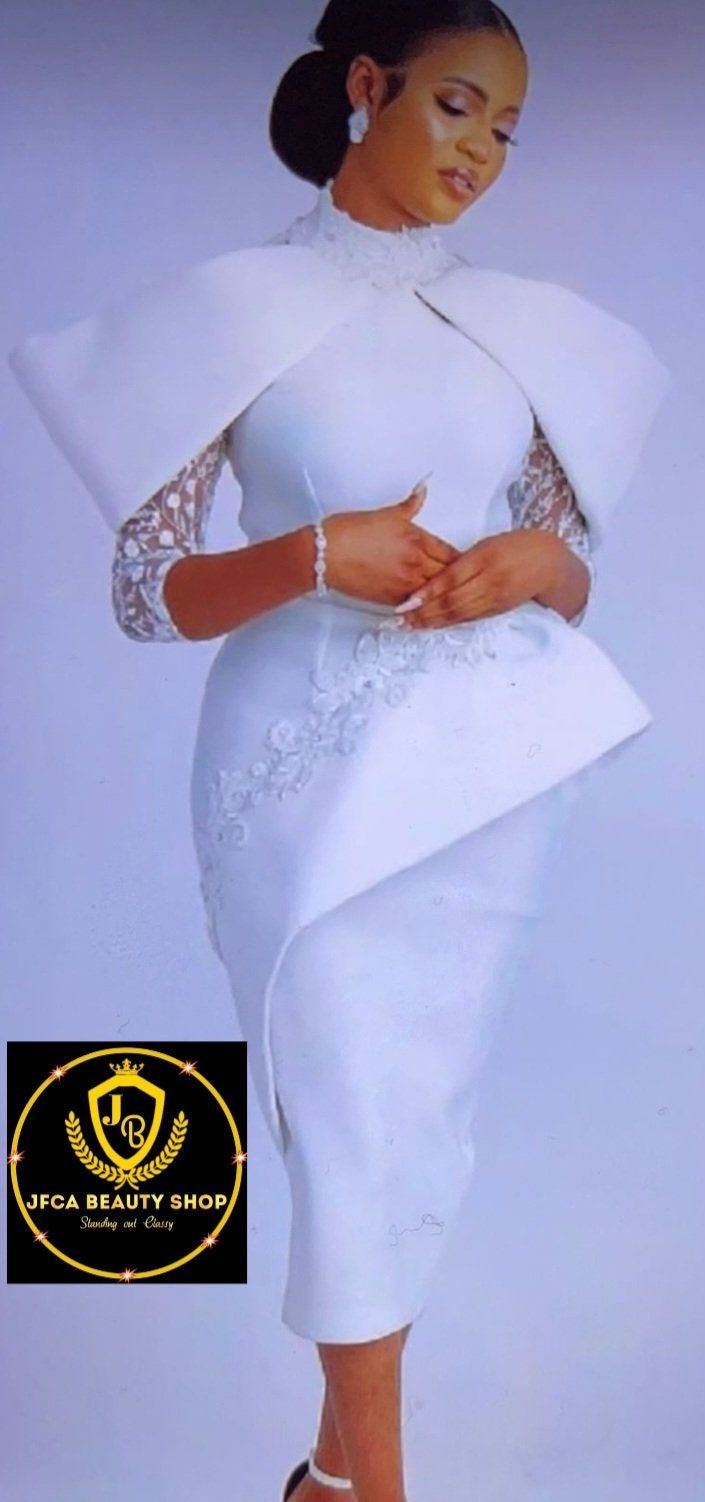 This beautiful cream dress. Stretchy. And elegant for all occasions.  Wedding, graduation,  naming ceremony,  e.t.c . Availbe in size 12,14,16 White African Dresses For Women, White Elegant Dresses, White Dress For Women, First Lady Church Suits, Cogic Fashion, Elegant White Dress, Woman Suit, Women Church Suits, Pear Body