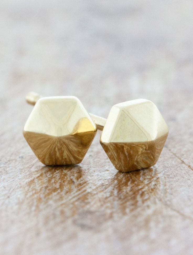 Honey is a simple hexagon shaped stud. She is perfect on her own or as a stackable addition to your jewelry collection. Elegant Gold Hexagon Jewelry, Modern Yellow Gold Octagon Earrings, Elegant Gold Hexagon Earrings, Elegant Hexagon Jewelry With Polished Finish, Modern Gold Hexagon Earrings, Hexagon Shape, Honey, Gold Earrings, Jewelry Collection