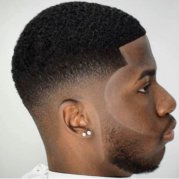 Taper Fade Black, Black Hair Fade, Afro Hair Fade, Black Man Haircut Fade, Low Haircuts, Taper Fade Short Hair, Waves Hairstyle Men, Low Taper Fade Haircut, Product Advertisement