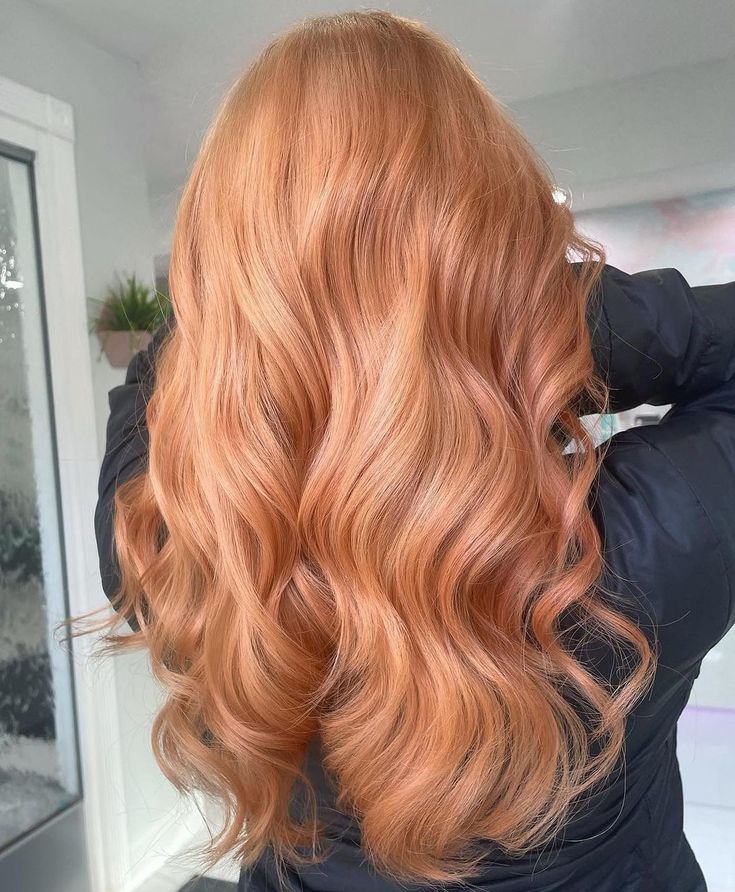 All Over Strawberry Blonde Color, Red Strawberry Blonde Hair, Strawberry Ginger Hair, Different Blonde Shades, Short Strawberry Blonde Hair, Strawberry Hair Color, Strawberry Blonde Hair Color Ideas, Natural Strawberry Blonde Hair, Dark Strawberry Blonde Hair