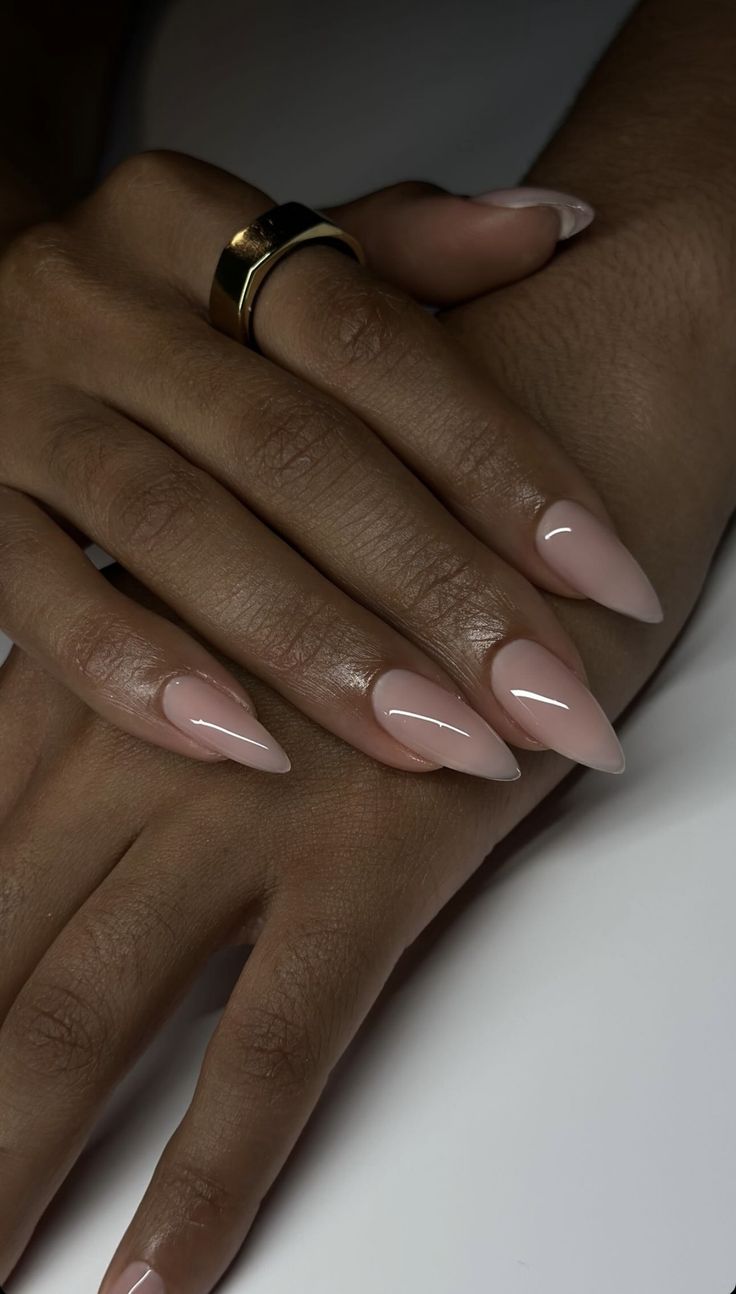 Milky Pink Stiletto Nails, Vacation Nail Ideas Simple, Gelx Almond Nail Designs, Gel X Nude Nails, Simple Nails Stiletto, Almond Nails On Black Women, Stiletto Natural Nails, Nude Pointy Nails, Medium Almond Nails Designs