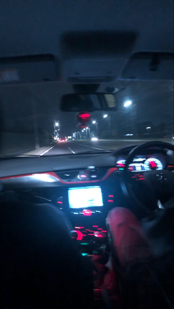 Car drive Driving Pass Aesthetic, Pass Driving Test Aesthetic, Test Manifesting, Driving License Picture, Uk Car Aesthetic, Vison Bored 2024, Passing Driving Test Aesthetic, Driving Pics At Night, Car Asthetics Photos