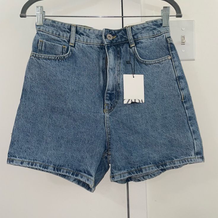 Zara Denim Shorts Denim Blue Straight Leg Summer Shorts, Summer Denim Blue Straight Leg Shorts, Medium Wash Straight Leg Shorts For Spring, Straight Leg Medium Wash Shorts For Spring, High Rise Denim Blue Bottoms For Day Out, Denim Blue High Rise Bottoms For Day Out, Zara Short Jeans With Pockets, Zara Light Wash Relaxed Fit Bottoms, Zara Relaxed Fit Light Wash Bottoms