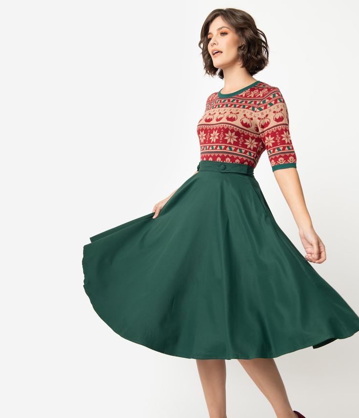 Vintage Christmas Green Skirt | Party Dresses | Night Out Outfits 1950S Style Forest Green Button Tab High Waist Swing Skirt $52.00 AT vintagedancer.com Party Dresses Night, Rock Dress, Vintage Christmas Dress, Xmas Dress, Christmas Dress Women, Dress Night Out, 1950s Style, School Clothes, Retro Clothing