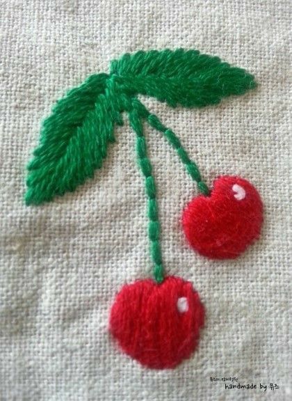 Embroidery Artists, Hand Embroidery Videos, Diy Embroidery Patterns, Handmade Embroidery Designs, Embroidery Stitches Tutorial, Embroidery Videos, Pola Sulam, Hand Embroidery Projects, Cute Embroidery