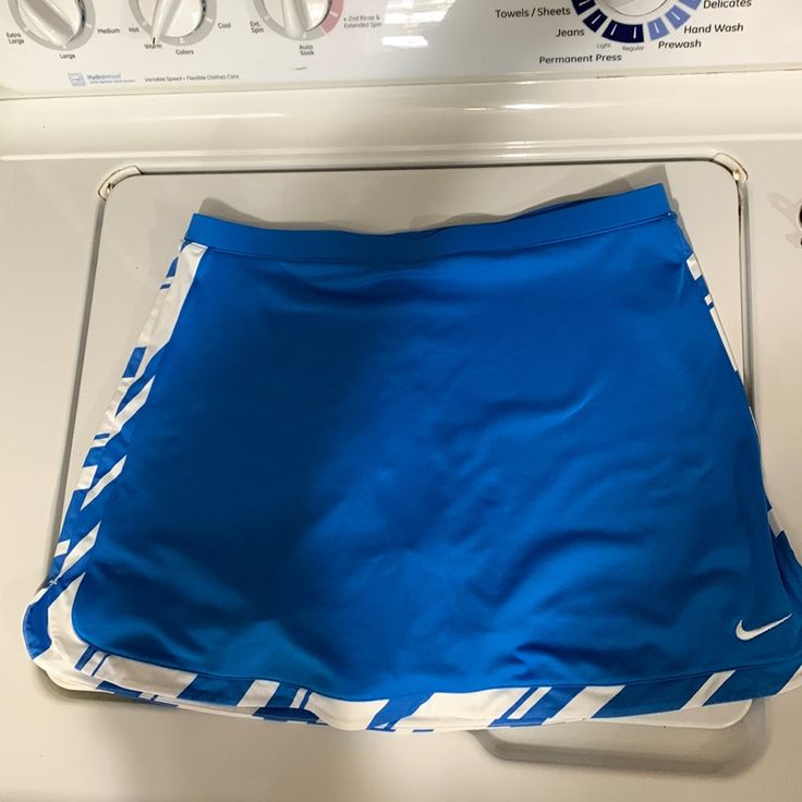 Nike Dri Fit Lined Skirt Brand New Condition Nike Sporty Short Skirt, Nike Mini Skort, Nike Short Lined Skirt, Nike Sporty Summer Skirt, Nike Casual Mini Skort, Nike Sporty White Skirt, Casual Nike Tennis Skirt With Lining, Sporty Summer Skirt By Nike, Nike Skirted Tennis Skirt With Lining