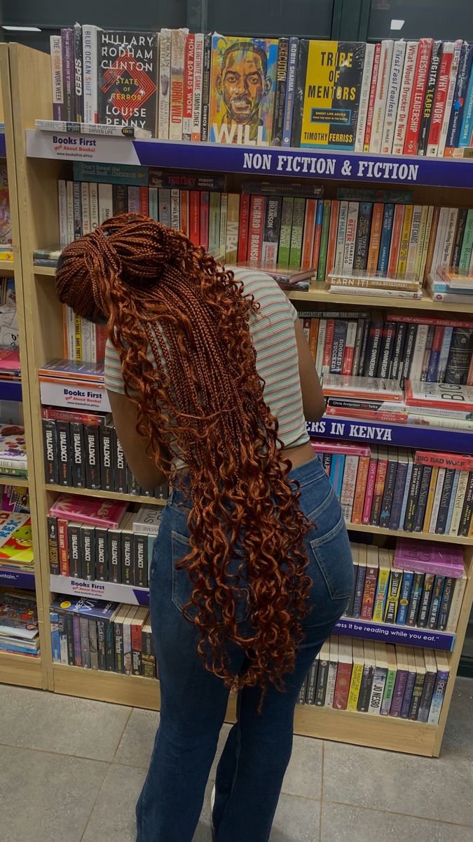 Ginger Black Braids, Curly Ginger Braids, Shells On Braids, Long Ginger Box Braids, Black And Ginger Box Braids, Red Braids On Black Hair, 30 Braids Color, Copper Boho Knotless Braids, Colour 350 Knotless Braids