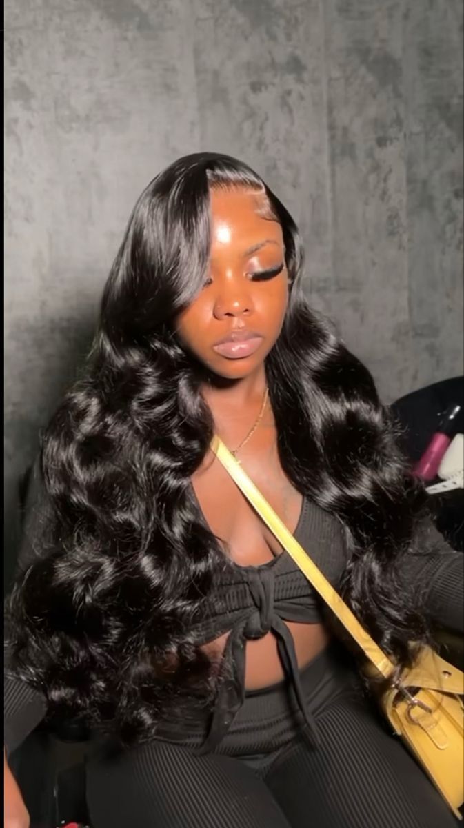 Hairstyle Side Part, Wigs Curly Hair, Side Part Hairstyle, Melted Lace, Wig Side Part, Hairstyle Wigs, Grad Hair, Side Part Wig, Wig Installation