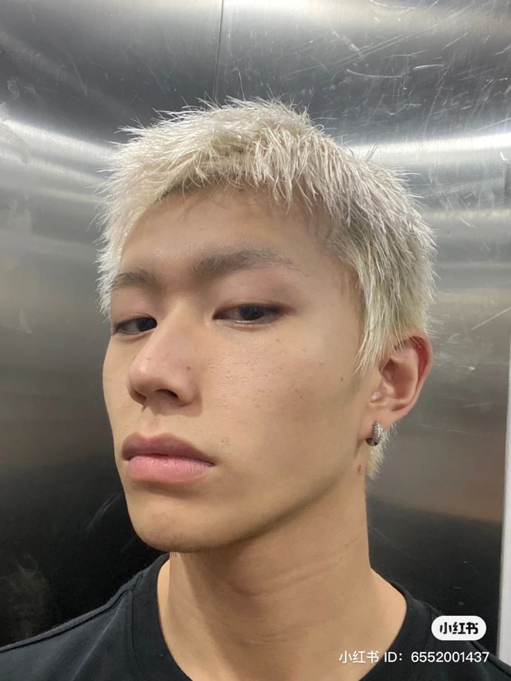 Asian Men With Blonde Hair, Japanese Short Haircut Men, Bleach Hair Men, Blonde Asian Guy, Spike Haircut, Blonde Buzzcut Men, Asian Hair Short, Short Asian Haircut Men, Short Hair Men Asian