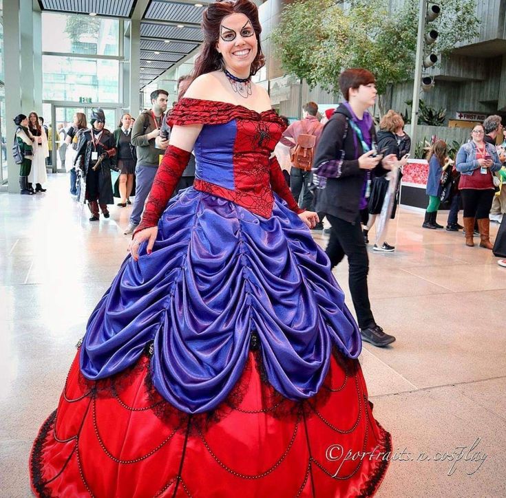 Spiderman Quince, Spiderman Dress, Belle Cosplay, Spiderman Theme, Spiderman Cosplay, Quince Dress, Hoop Skirt, Outfit Inspired, Masquerade Ball