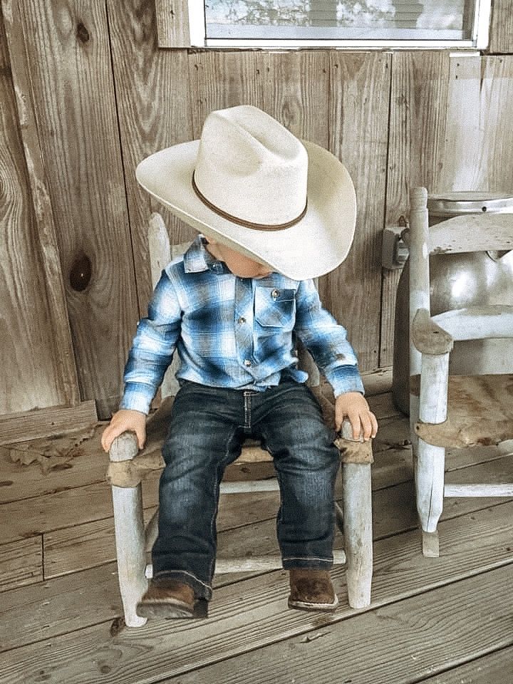 Cowboy baby #wranglerjeans #cowboyboots #cowboys #cowboyhats #country #babymodel Toddler Boy Cowboy Boots Outfit, Western Baby Outfits Boy, Baby Country Boy, Baby Boy Cowboy Outfits, Kids Cowboy Outfit, Country Toddler Boy, Boy Cowboy Outfit, Country Baby Boy Clothes, Western Baby Boy Clothes