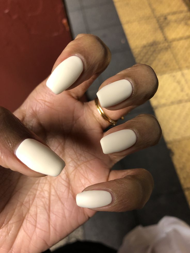 Paste Nails, Cream Manicure, Cream Tan Nails, Square Cream Nails, Fall Neutral Nails Matte, Cream Matte Nails, Matte Cream Nails, Tan Nails Matte, Creme Matte Nails