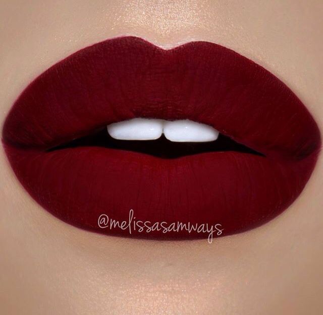 Trendy Nails Dark, Bride Lipstick, Nails Dark Red, Maquillage Kylie Jenner, Dark Lip Makeup, Blood Red Lipstick, Lipstick Colours, Fall Lip Color, Lipstick Colour