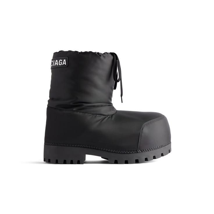 Balenciaga Shoes Women, Balenciaga Boots, Boots Outfit Men, Black Balenciaga, Balenciaga Shoes, Best Wallet, Low Boots, Ski Boots, Black Boots Women