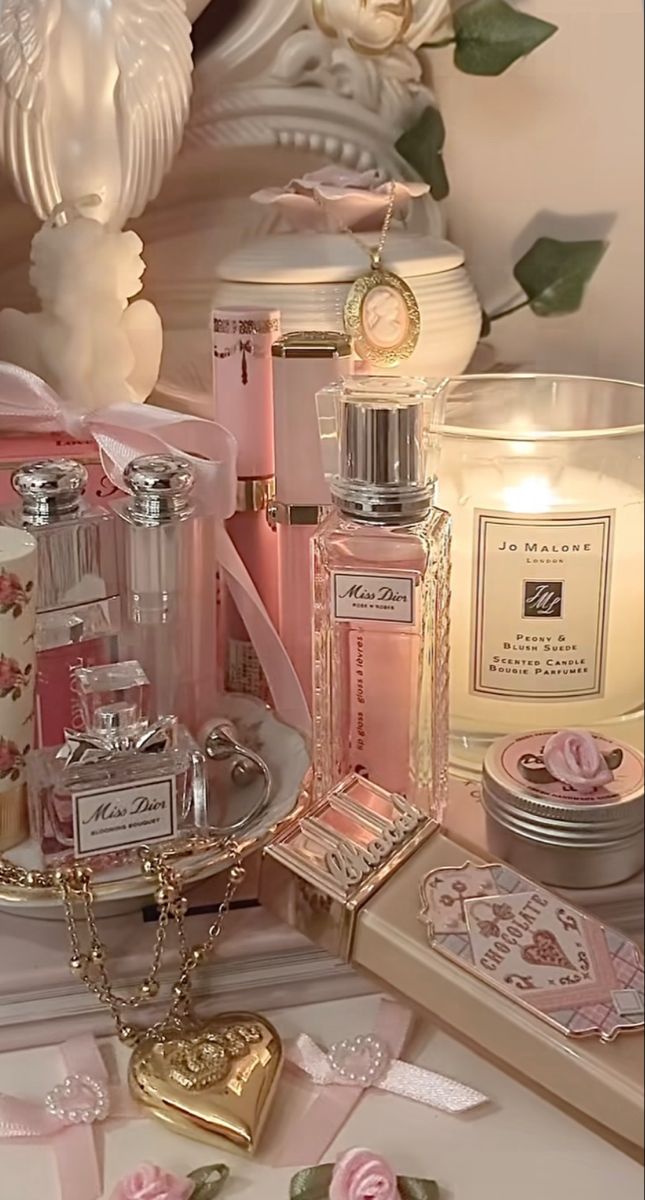 Koleksi Makeup, Koleksi Parfum, Dior Aesthetic, Soft Pink Theme, Pretty Pink Princess, Pastel Pink Aesthetic, Pretty Skin, Pink Girly Things, Pink Vibes