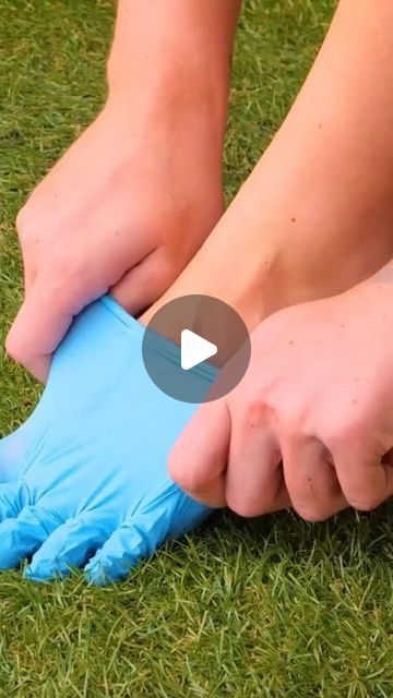 New Crafts For 2024, 5 Minute Crafts Videos Gardening, How To Diy, Planting Hacks Videos, House Hacks Diy, Cool Hacks, Diy Craft Hacks, Life Hacks For Home, Garden Hack