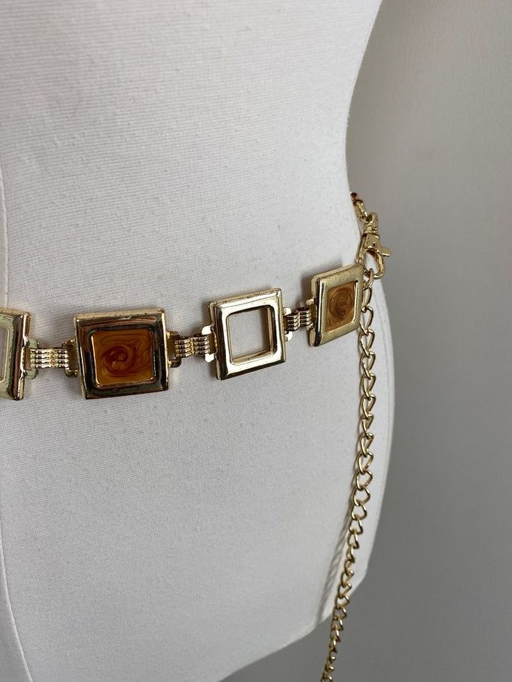 70s Chain Belt, Vintage Chain Belt, 70s Belts, Funky Belts, Hippie Belts, 70s Witch, 70s Accessories Jewelry, Chain Belt Outfit, Belts Aesthetic