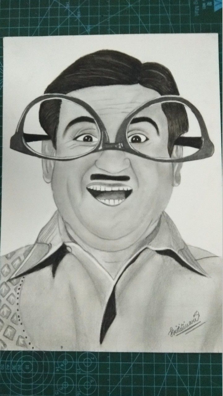 a pencil drawing of a man with glasses on his face