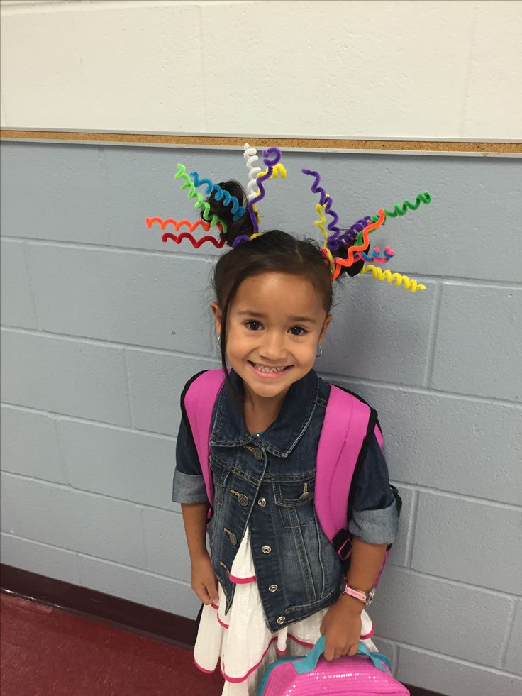 Crazy hair day! Lalalopsy girl Crazy Hair For Kids, Popular Images, Crazy Hat Day, Hat Day, Wacky Hair Days, Crazy Hats, Crazy Hair Day, Wacky Hair, Dress Up Day