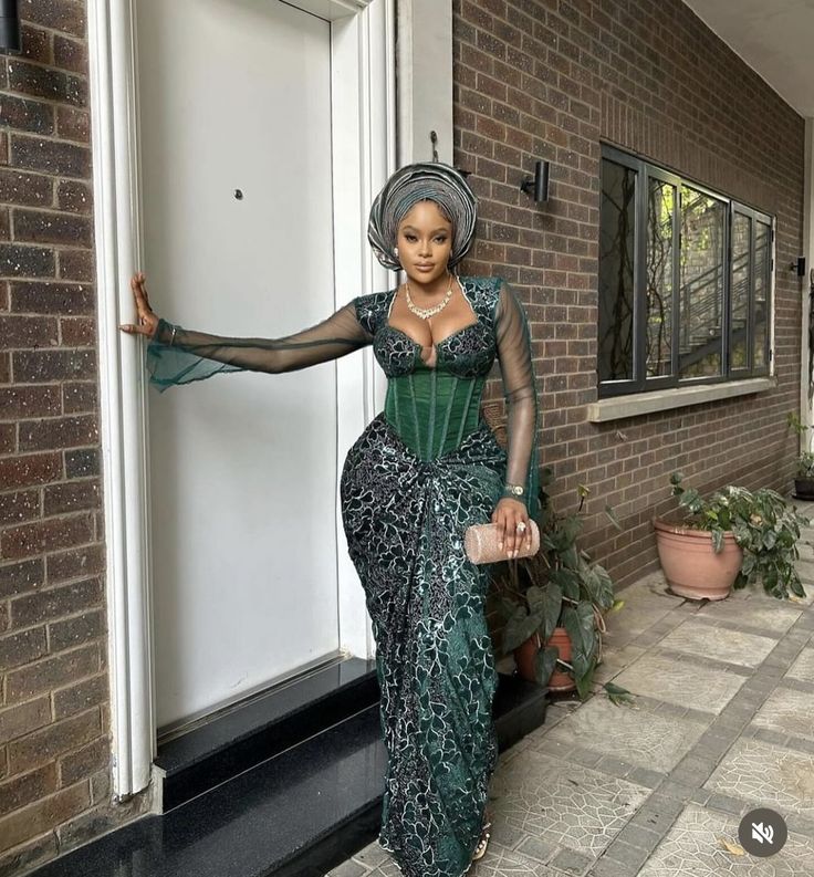 Nigerian Traditional Dresses, Lace Styles For Wedding, Aso Ebi Lace, Aso Ebi Lace Styles, Nigerian Outfits, Nigerian Dress, Nigerian Lace Styles Dress, Nigerian Lace Styles, African Prom Dresses