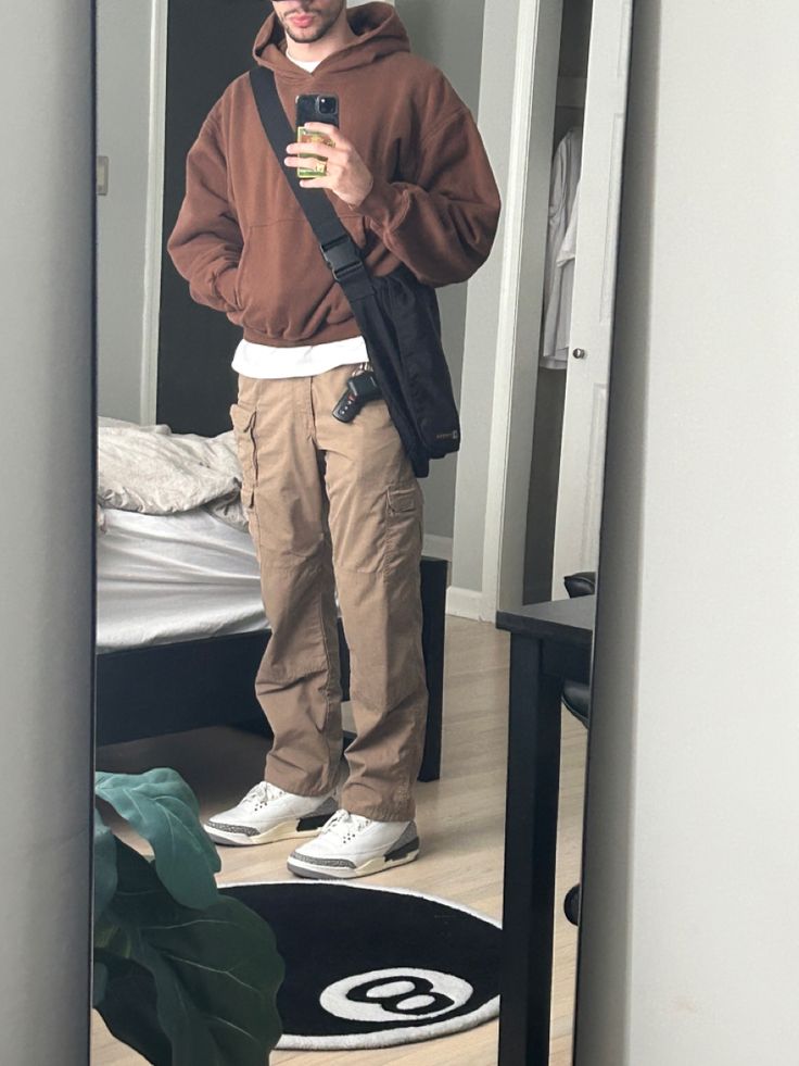 Light Brown Sweater Outfit Men, Beige Cargo Pants Outfit Winter Men, Mens Beige Cargo Pants Outfit, Brown Cargos Outfits Men, Men Brown Cargo Pants Outfit, Cargo Pants Man Outfit, Mens Outfits Cargo Pants, Men In Cargo Pants, Beige Brown Outfit Men