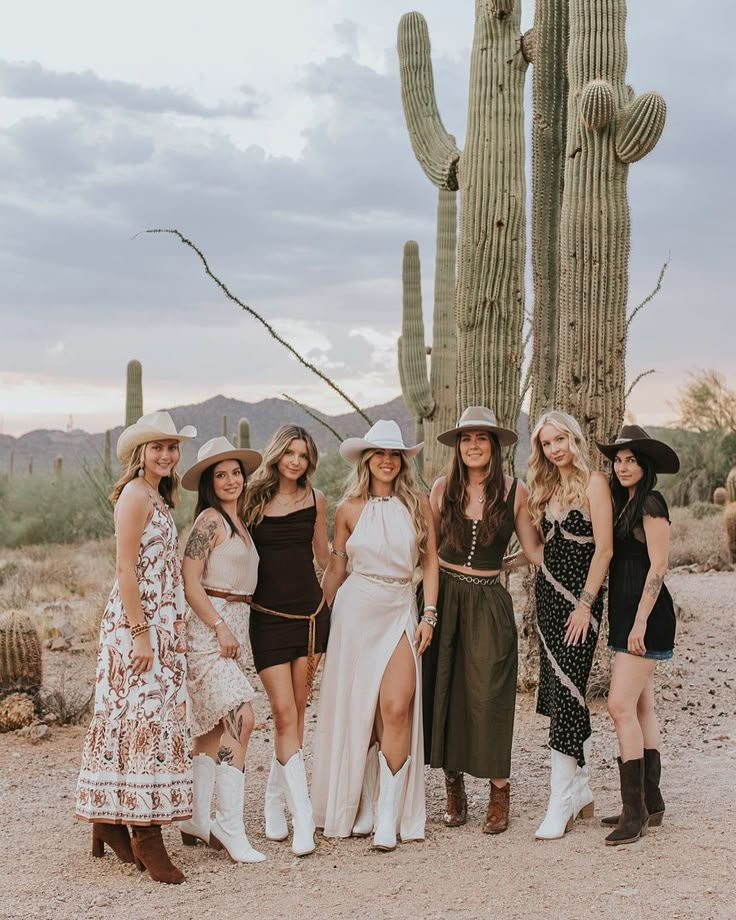 bachelorette goddess ✨ Cowboy And Cowgirl Wedding Ideas, Desert Party Outfit, Boho Sheek Outfits, Cowboy Gala Outfit, Arizona Bachelorette Outfits, Floral Theme Party Outfits, Boho Rodeo Party, Western Chic Bachelorette Party, Cowgirl Formal Outfits