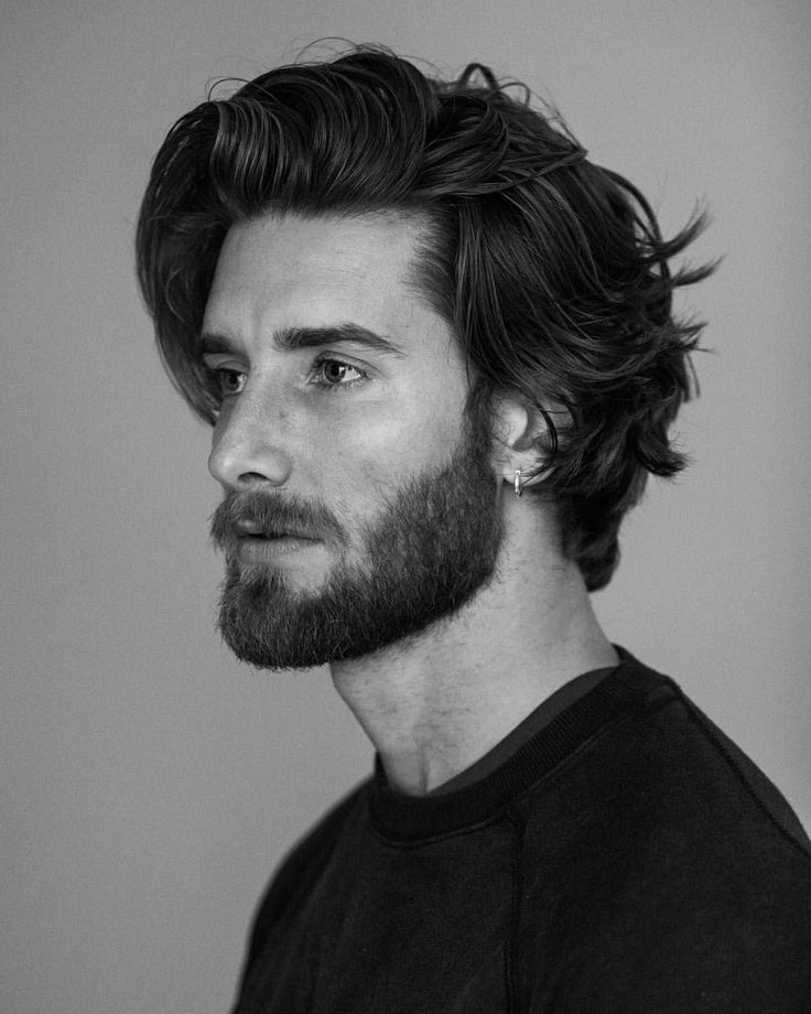 Medium Haircuts, Mens Hairstyles Medium, Mens Hairstyles Thick Hair, Men's Long Hairstyles, Medium Length Hair Men, Beard Hairstyle, Men Haircut Styles, Cool Hairstyles For Men, Medium Long Hair