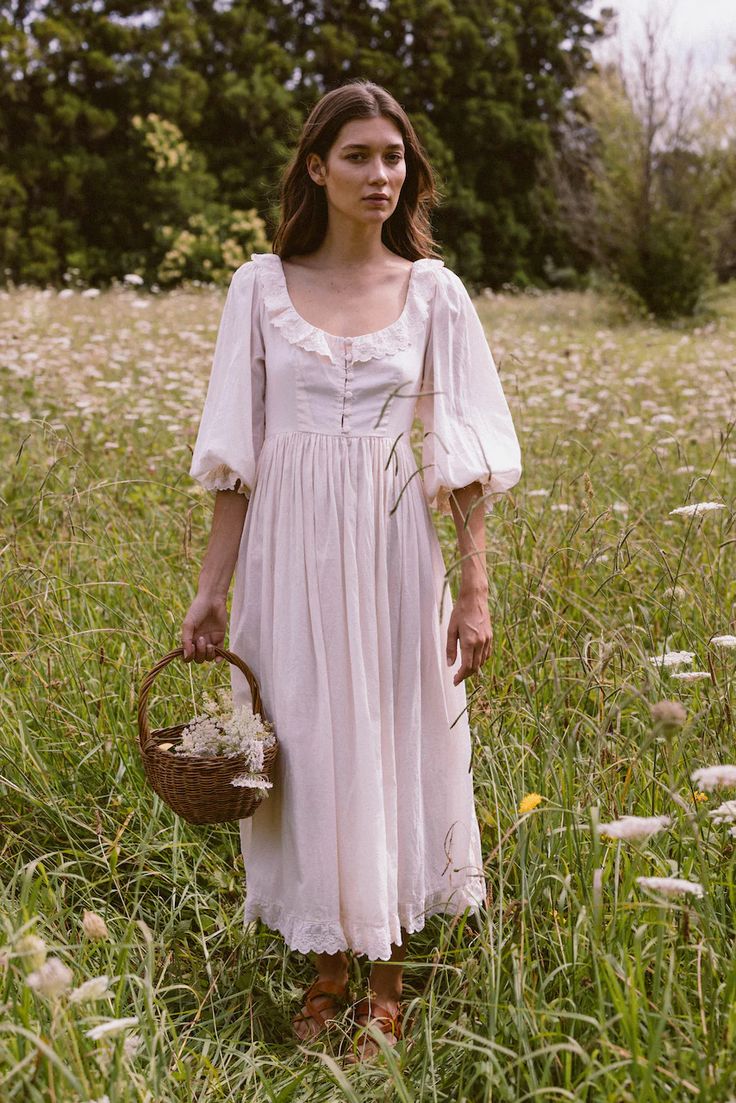 THE AUDREY DRESS IN CREAM – Kara Thoms Boutique Marceline Fashion, Thrifting Manifestation, Women Aesthetics, Flowy Fashion, Rustic Fashion, Soft Feminine Outfits, Puff Sleeve Maxi Dress, Head Turning Dress, Feminine Outfits