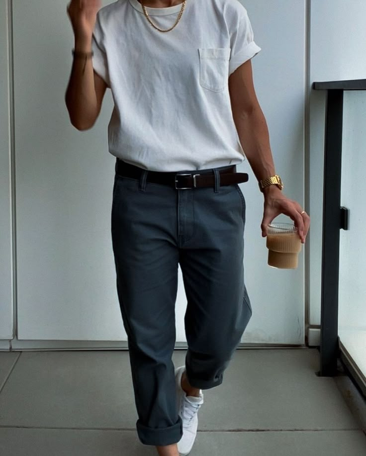 Tomboy summer outfits ideas #wIw   #tomboystyle   #coffeeshop #queer  #fashion  #womeninsuits Tomboy Style Summer, Tomboy Summer Outfits, Androgynous Summer Outfits, Butch Outfits, Tomboy Summer, Masc Outfits For Women, Tomboyish Outfits, Genderqueer Fashion, Lesbian Outfits