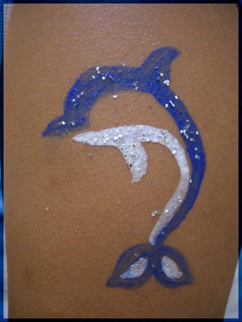 Dolphin Tattoo Meaning, Dolphin Tattoo Ideas, Kids Face Painting Easy, Mermaid Face Paint, Dolphin Tattoos, Easy Face Painting Designs, Easy Face Painting, Dolphin Tattoo, Christmas Face Painting