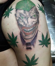 Tato Joker, Tato Naruto, Awful Tattoos, Really Bad Tattoos, Tattoo Memes, Terrible Tattoos, Horrible Tattoos, Unique Tattoos For Men, Optical Illusion Tattoo