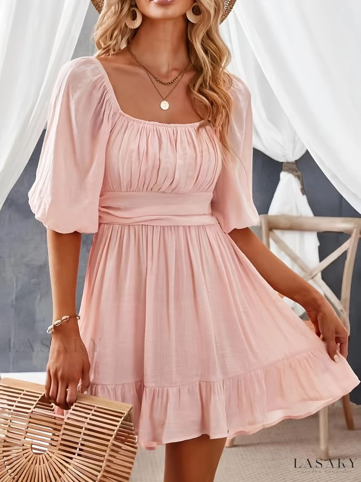 Lasaky - Chic Square Neck Short Sleeve Dress with Ruffle Hem and Back Knot Detail - Versatile Everyday Womens Attire Square Neck Mini Dress, Chiffon Summer Dress, Lantern Sleeve Dress, Ruffle Mini Dress, Tie Dress, Outfit Casual, Ruffle Dress, Casual Outfit, Half Sleeves