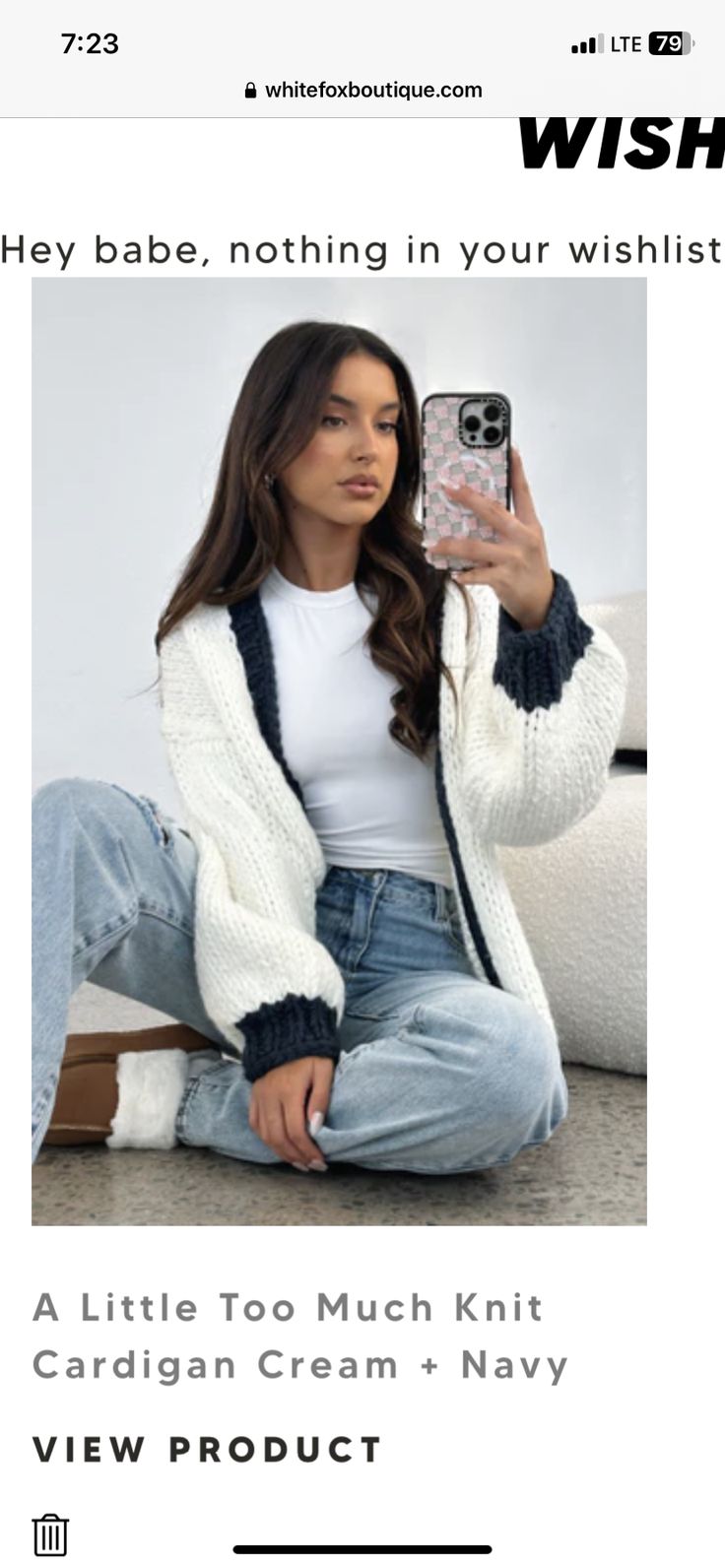 How To Style Cream Jeans, White Sweater And Jeans Outfit, Comfy Cardigan Outfit, Fall Going Out Outfits Bar, Blue And White Outfit Ideas, Cream Sweater Outfits, Winter Clothing Styles, Fall Outfits College, Oversized Sweater Coat