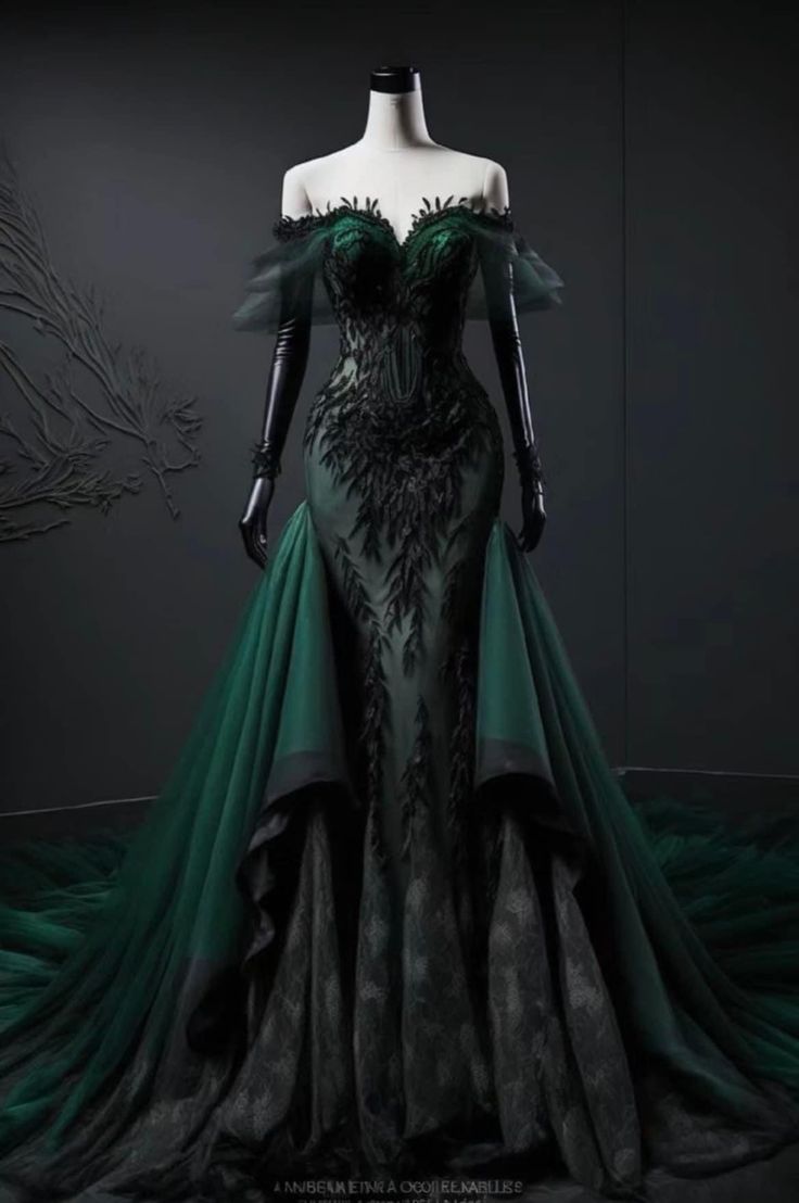 Women In Suits, Family Reference, Gothic Dresses, Green Wedding Dresses, Halloween Idea, Fantasy Dresses, Prom Dress Inspiration, Fantasy Gowns, Pretty Prom Dresses