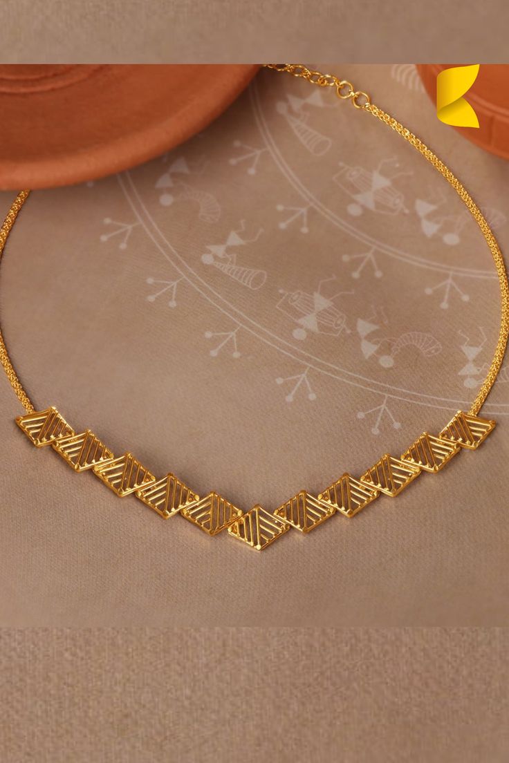 A neck chain will add grace to the neckline. Buy yours from our chain collection in gold, silver and white gold collection. Kalyan Jewellers, Dubai Gold Jewelry, Easy Mandala, Neck Pieces Jewelry, Gold Bangles For Women, New Gold Jewellery Designs, Platinum Chain, Gold Jewellry, Modern Gold Jewelry