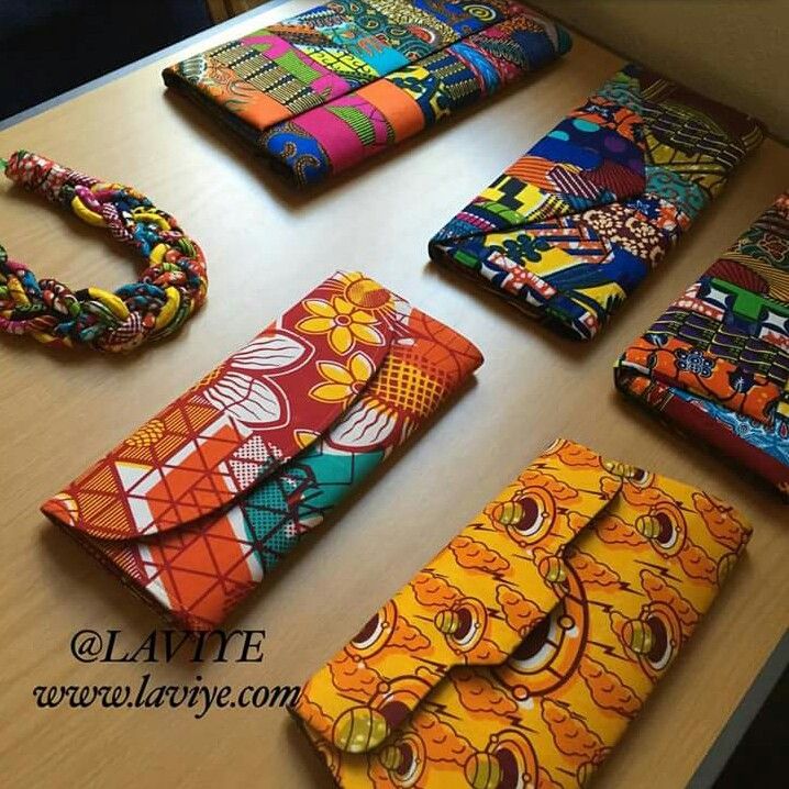 Ankara Bags, Black Wall Street, African Bag, African Crafts, African Accessories, Afrikaanse Mode, Printed Clutch, African Inspired Fashion, African Men Fashion