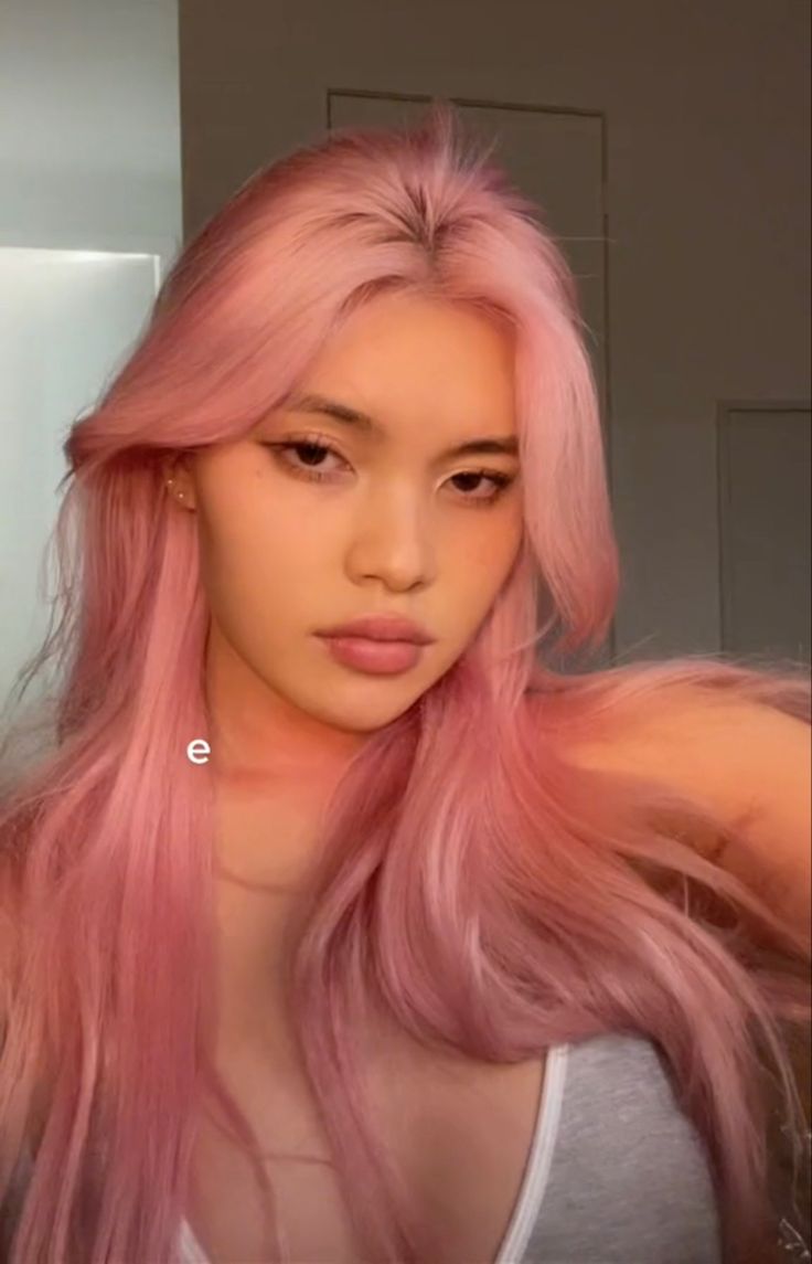 Diakimeko Pink Hair, Hair Color Tanned Skin, Pink Hair Tanned Skin, Light Pink Hair Tan Skin, Pink Hair Dark Eyebrows, Colored Hair Tan Skin, Pink Hair For Olive Skin, Pastel Pink Hair On Brown Skin, Light Pink Hair Asian