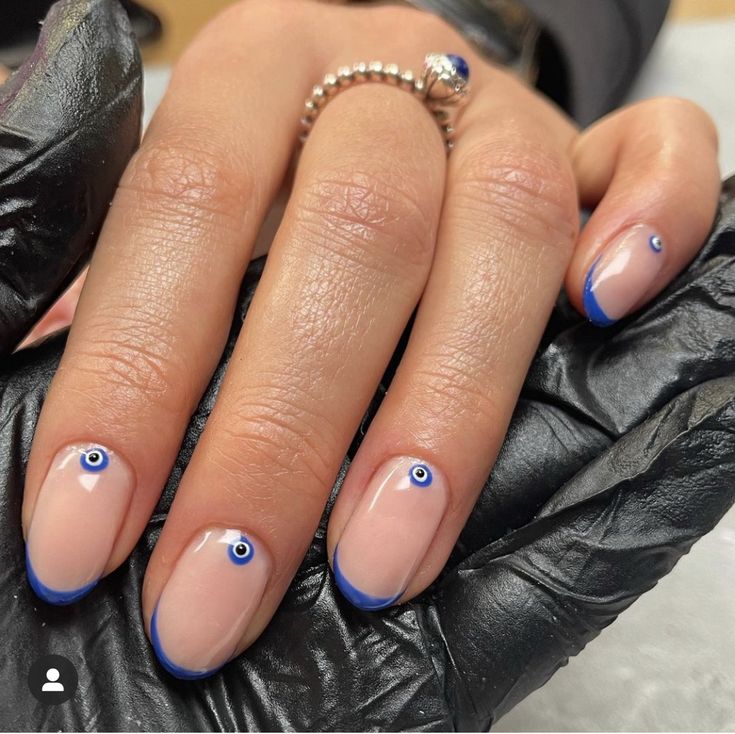 Evil Eye Nails, Eye Nail Art, Casual Nails, Cute Gel Nails, Minimalist Nails, Manicure Y Pedicure, Classy Nails, Rooftops, Dream Nails