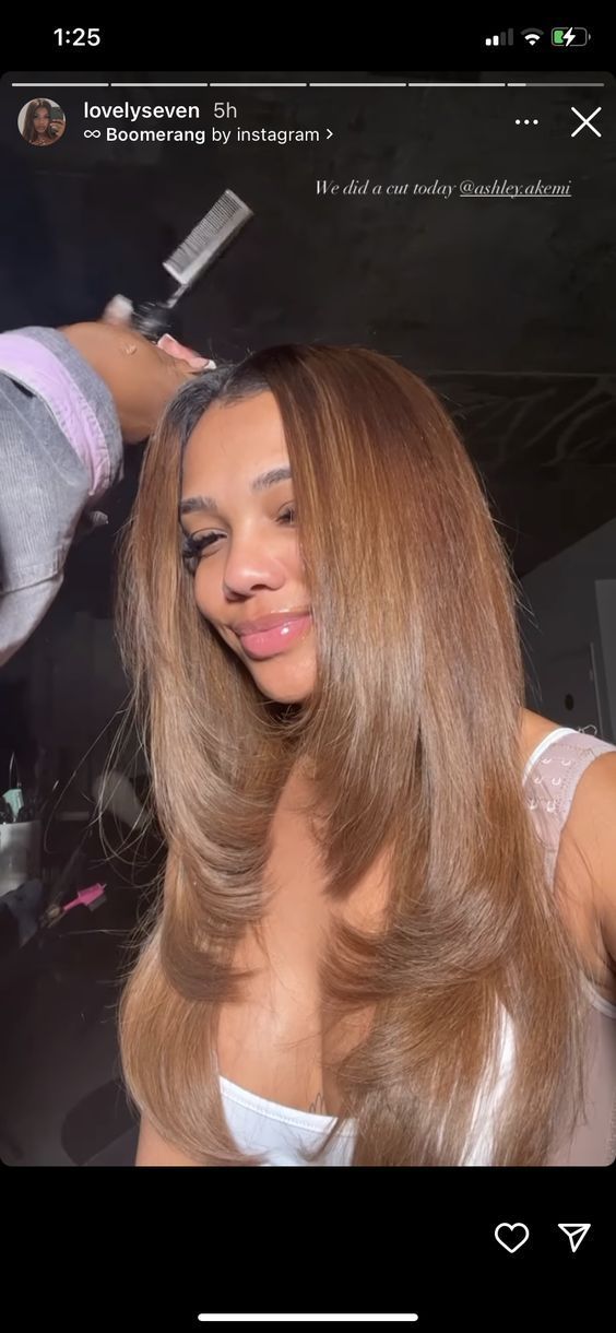 Honey Blonde Dyed Natural Hair, Straightened Prom Hair, Royal Blue Long Dress Formal, Redhead Colors Hair, Natrual Hair Colors, Honey Blonde Light Skin, Hair Dye Ideas Honey Blonde, Honey Brown Sew In Weave, Carmel Hair Color On Black Women