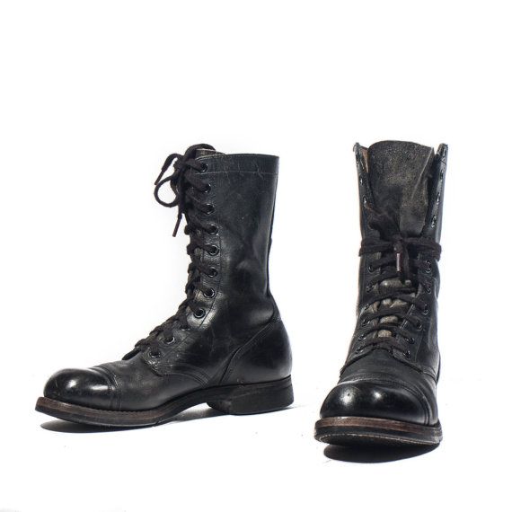 Vintage Combat Boots, Jump Boots, Skinhead Boots, Combat Boots Men, Army Boots, Tactical Clothing, Mens Attire, Black Combat Boots, Mens Boots Fashion