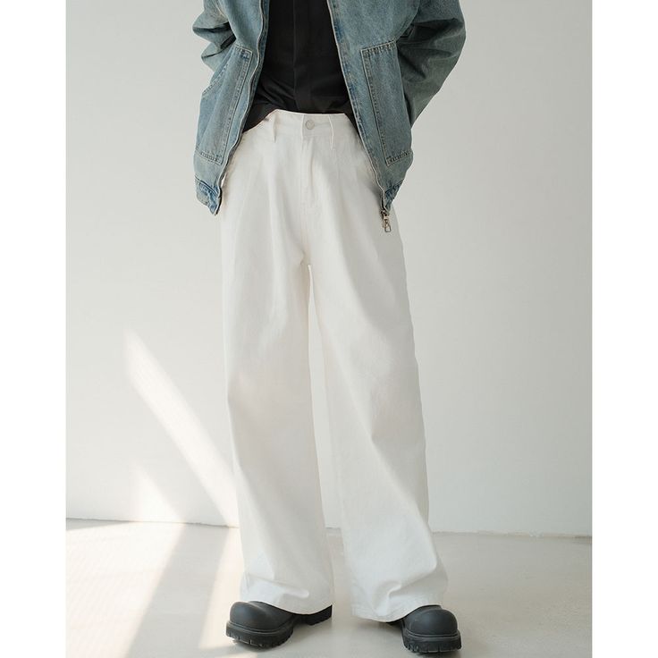 M-255-10 Street Fashion Style, Korean Street, Jeans Material, Korean Street Fashion, White Outfits, Baggy Jeans, Asian Men, Street Fashion, Wide Leg Jeans