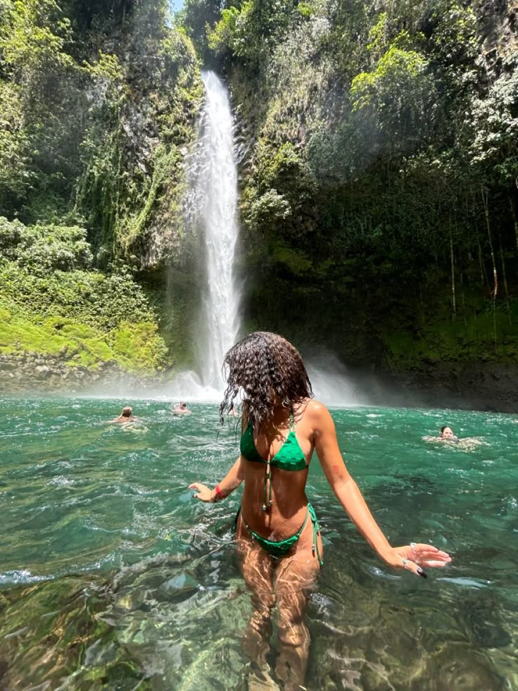 Greenery, waterfalls, green bikini, 500 steps later Waterfalls Aesthetic, Waterfall Poses, Hawaii Trip Outfits, Costa Rica Hot Springs, Costa Rica Pictures, Costa Rica Waterfall, Costa Rica Surf, Cost Rica, Fortuna Costa Rica