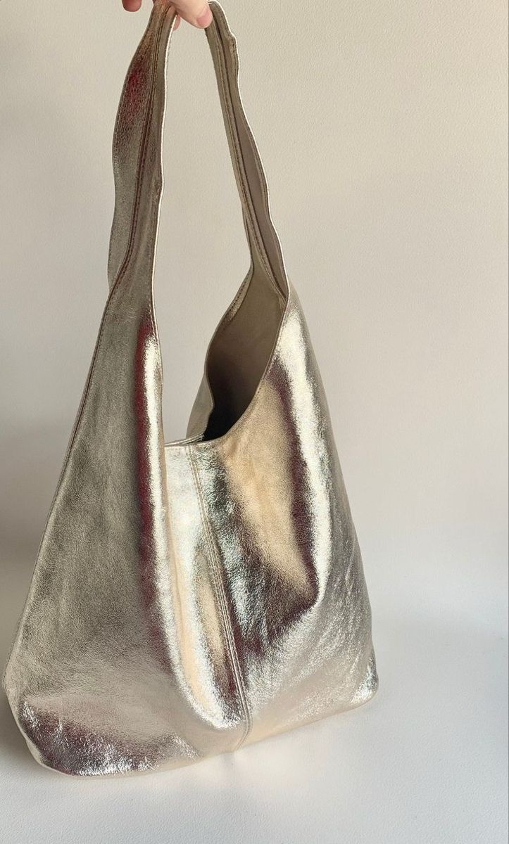 Vintage Bag Aesthetic, Purse Aesthetic, Slouchy Bag, Unusual Gift, Bag Silver, Gold Bag, Metallic Bag, Pretty Bags, Vintage Bag