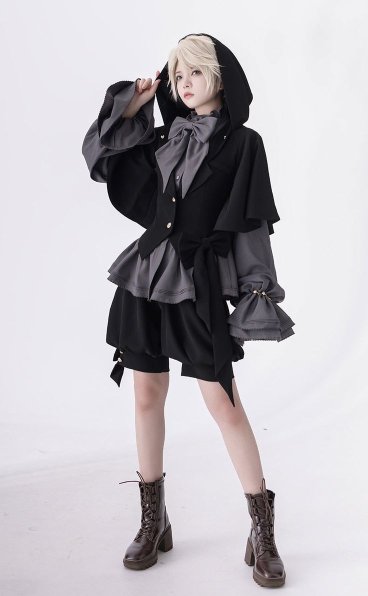 Mode Poses, Ouji Fashion, Rabbit Hunting, Blouse And Shorts, Ribbon Blouse, Black Rabbit, Cape Style, Rabbit Ears, Style Noir