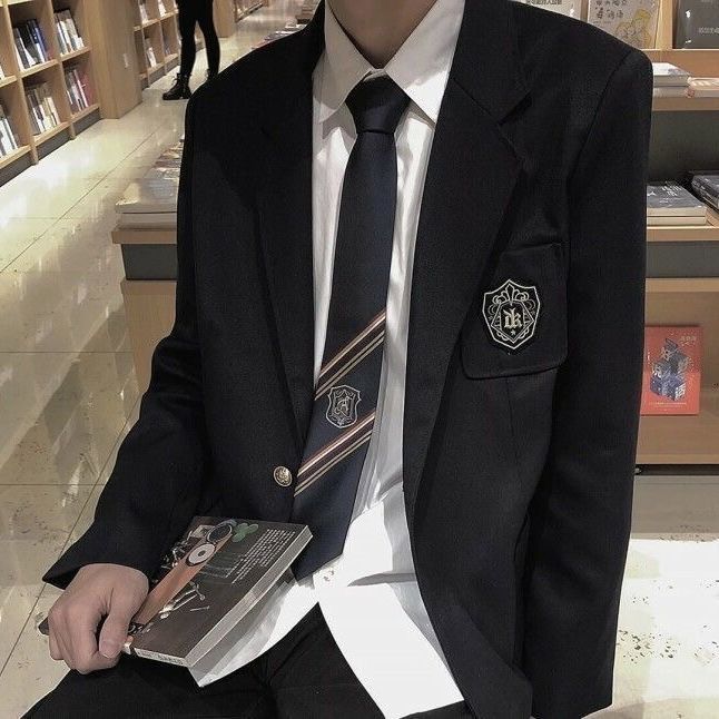 Li Aesthetic, Henry Li, Ann Liang, Tristan Dugray, Man In A Suit, School Uniform Fashion, School Uniform Outfits, Boys Uniforms, Boys School Uniform