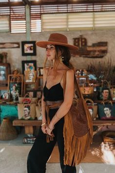 Elegant Boho Outfit, Boho Elegant Outfit, Vintage Boho Outfits, Summer Bohemian Outfits, Boho 2025, Looks Boho, Look Boho Chic, Boho Rock, Mode Hippie