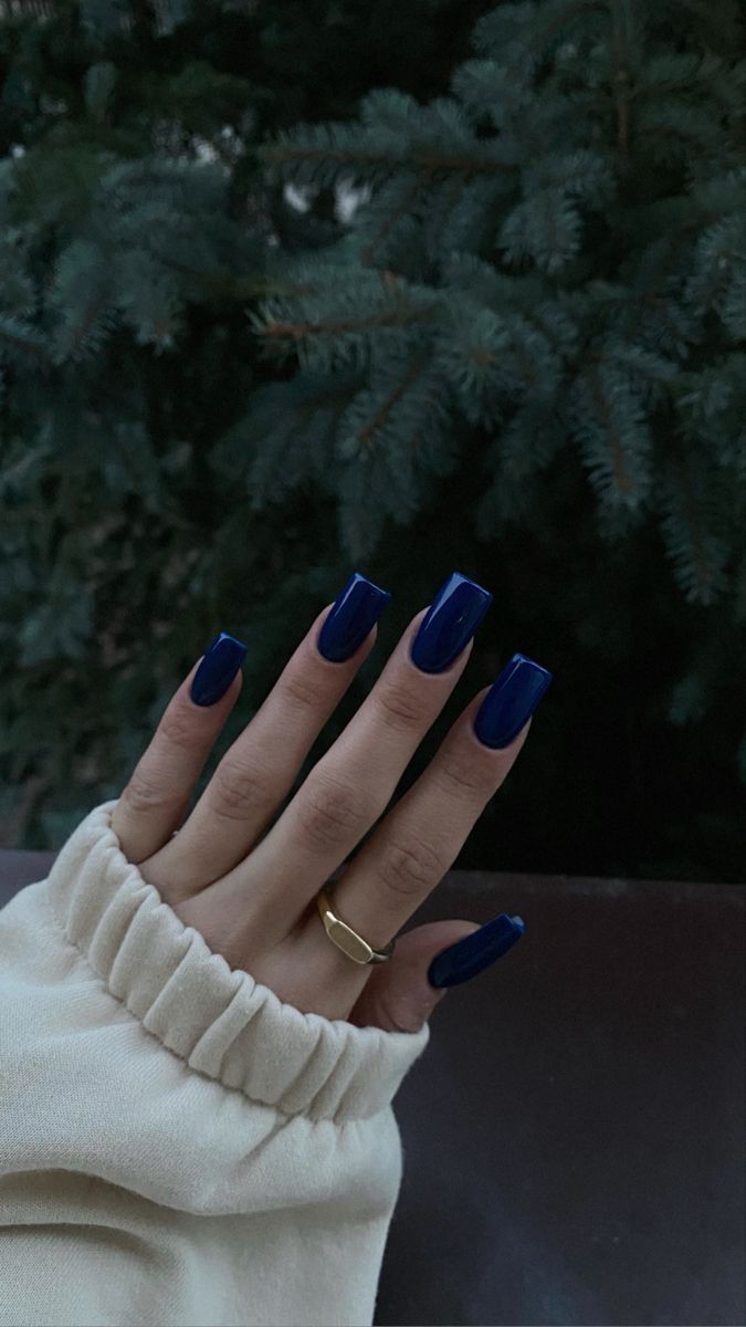 aesthetic ig-amelkagaddari Square Dark Blue Nails, Square Navy Blue Nails, Dark Blue Nails Glitter, Navy Blue Nails Aesthetic, Navy Blue Nails Square, Dark Blue Nails Square, Dark Blue Nails Aesthetic, Blue Dark Nails, Navy Blue Square Nails